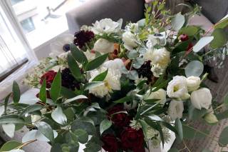 Fleur De Lis Florist - 33