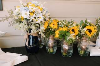 Luxury Floral Designs by Karla's Kreations - 46