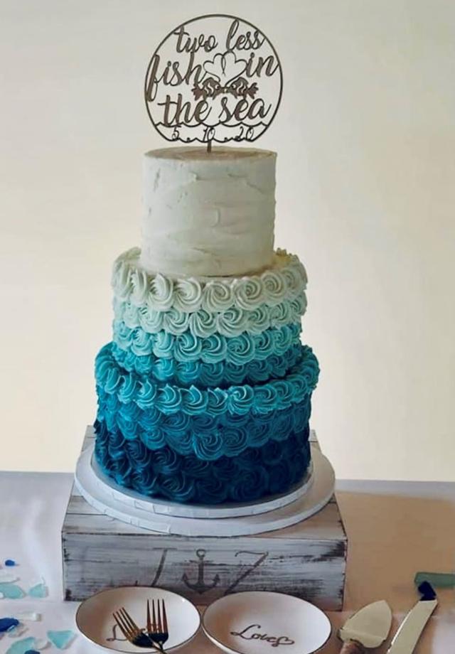 Luli's Cupcakes & Bakery - 4