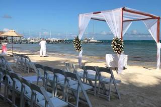 Modern Romance Travel - 28