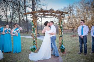 Crooked River Farm Weddings LLC - 33