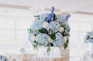 Gray's Florist & Garden Center - 56