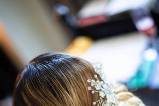 Crystal-Eyez Makeup & Beauty Lounge 5