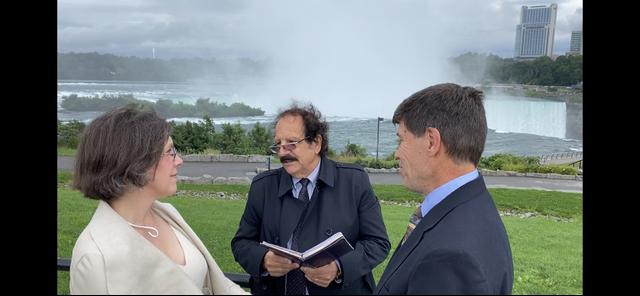 Bridal Chapel of Niagara Falls - 1