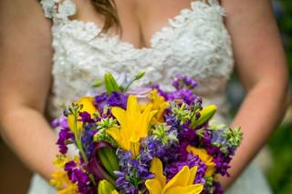Fluttering Flowers - 25