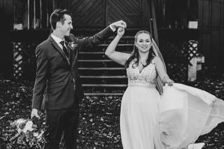 Held In The Moment Photography, LLC 1
