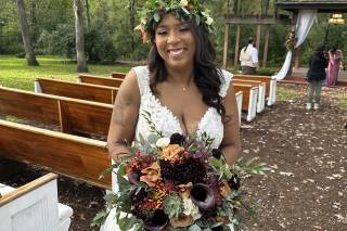 Busy B's Floral - 104