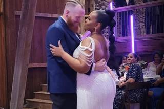 Larissa Wedding Designs LLC - 16