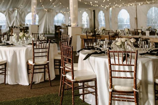 Twin Oaks House & Gardens 3