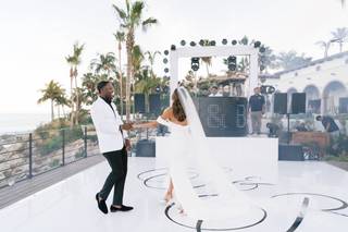 Blanc Bridal Salon - 31