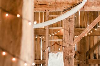 Maplewood Farm Wedding and Event Venue - 7