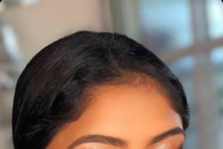 Nohely Bravo Makeup Artist - 37