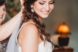 Silhouette On Site Hair and Makeup - 67
