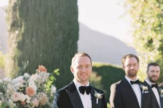 H & J Flowers - 33