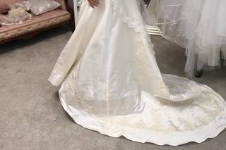 Bridal Boutique by New Name - 43