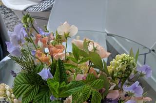 Goldenrod Floral Design - 92