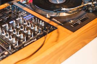 Ceremony DJs - 17