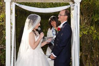 Sara Shonfeld - Rabbi & Interfaith Officiant - 52