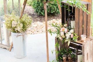 Rose Avenue Floral - 26