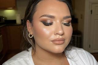 Kiss and Makeup by Steph - 34