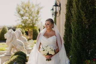 Circle Park Bridal Boutique - 10