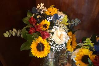 Southern Style Floral Design - 39