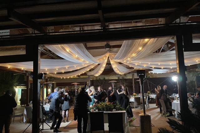 Becks Entertainment and DJ Service 5