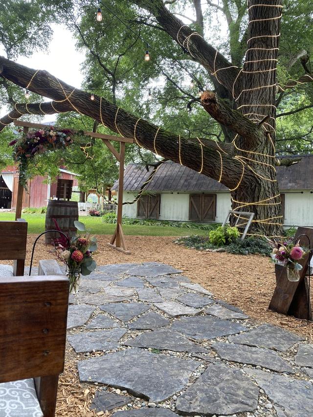 The Vintage Garden Barn - 2