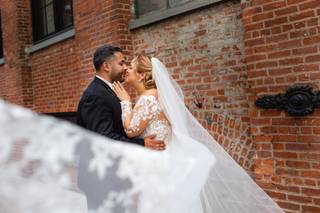 Max Bridal NY - 20