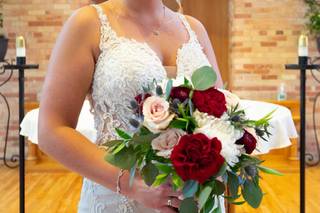 Petal Pusher Floral Boutique - 28