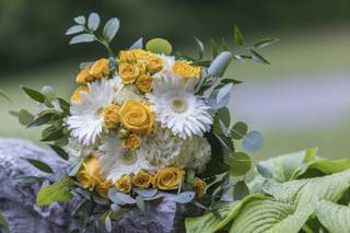 Elaine's Flower Shoppe - 9