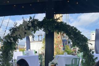Alisha Simone / Event Floral and Decor - 16