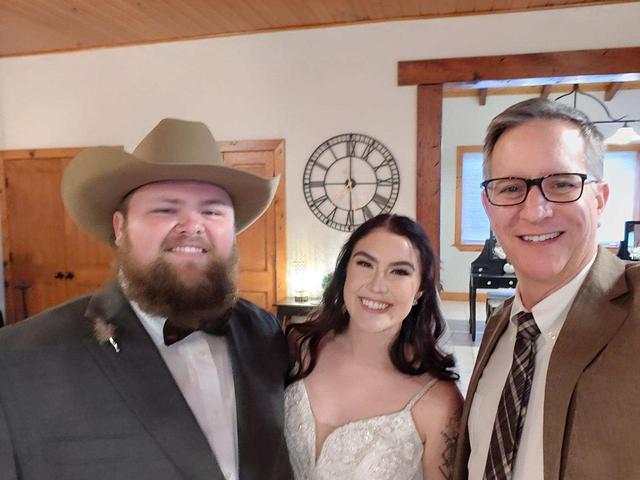 Guy Thee Wed - 1