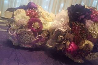 EgoBrooch Brooch Bouquets - 1