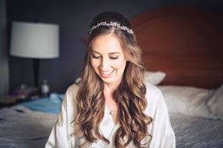 Genna Khein MakeUp And Hair Artist - 21