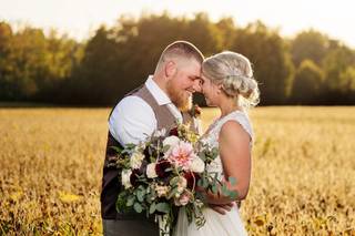 The Rustic Rose Flowers & Collectibles - 5
