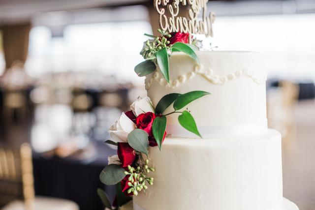 Designer Cakes and Desserts - 3