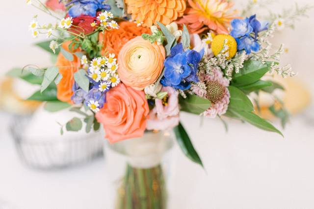 Arnold's Flower Shop 2