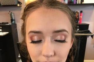 Shimmer and Pout - 16