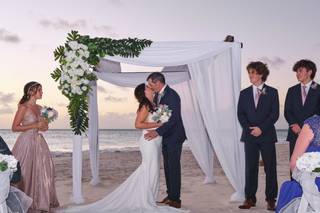Colosal Weddings - 28