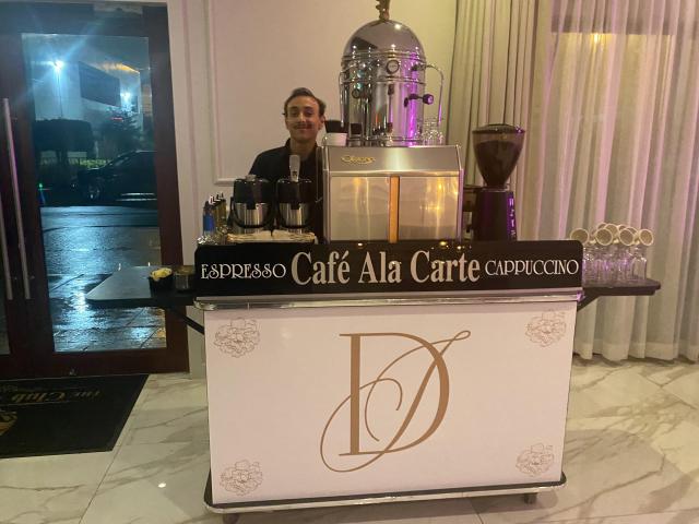 Café Ala Carte - 3