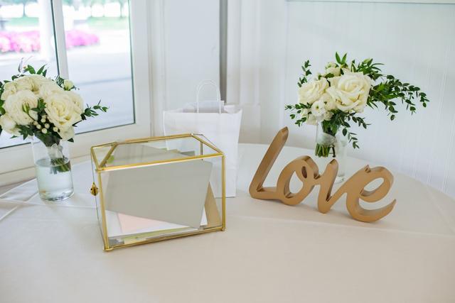 Oops-A-Daisy Floral & Event Design - 3