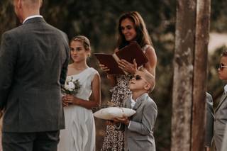 Stevi Hanson Wedding Officiant - 24