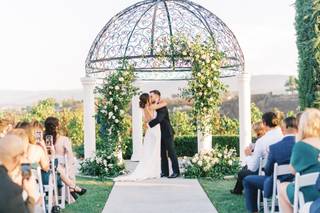 Truffle Pig Winery by Wedgewood Weddings - 27
