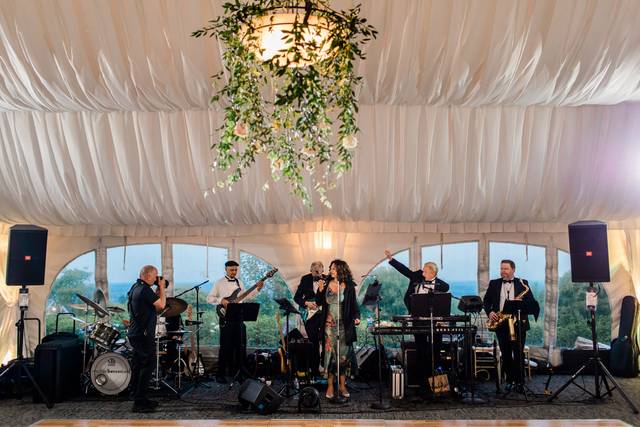 Michael Benson Band 1