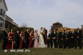 Evelyn Rivera Photography & PhotoBooths - 8