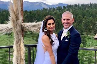 Estes Park Bridal Company - 39