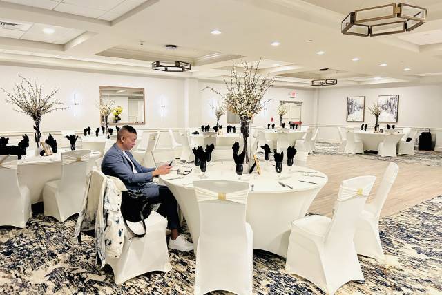 Sterling Ballroom at the DoubleTree Tinton Falls 3