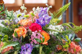 Allioops! Flowers & Gifts - 14