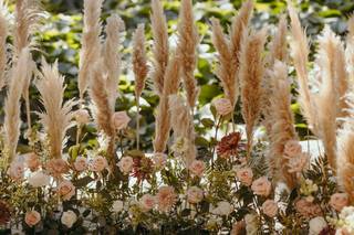 Blushing Louis Flowers - 15